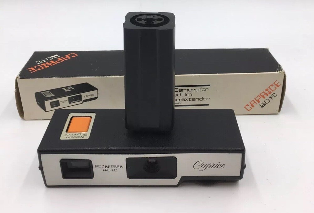 Caprice 110 FC Camera With Flash Extender Kodak Used