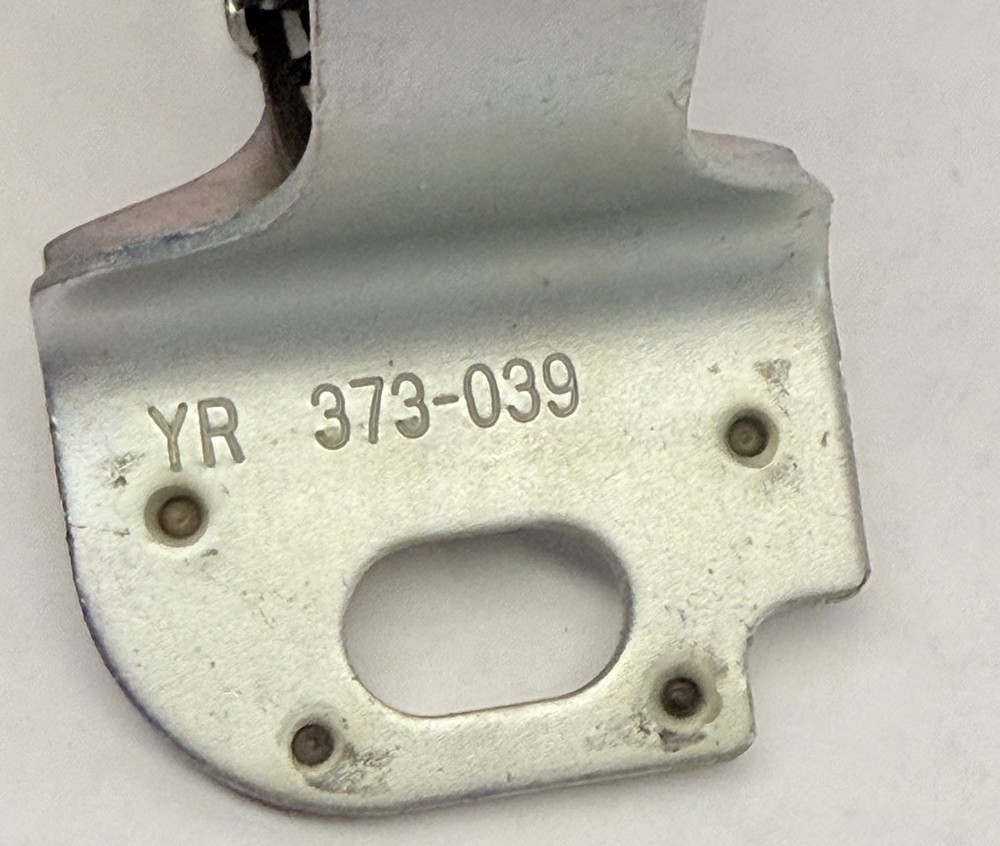 MID PROP MOUNT BRACKET ASSEMBLY YR 373-0039