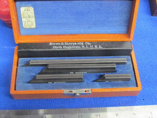 Set B&S Straight Edges                              J-903