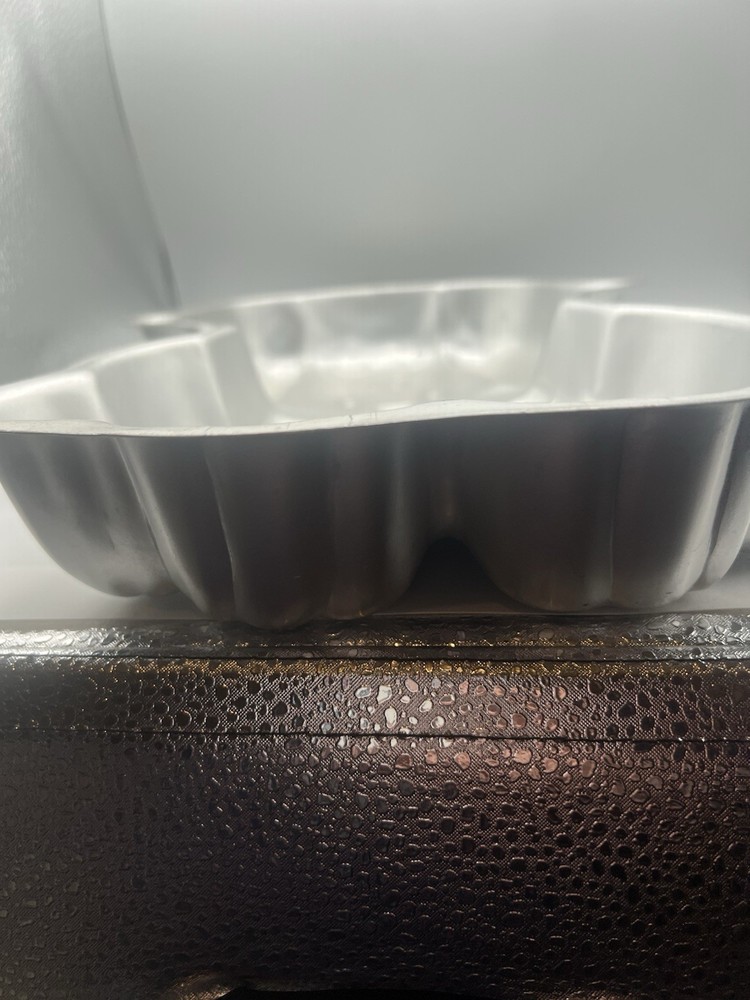 Three Wilton Cake Pans