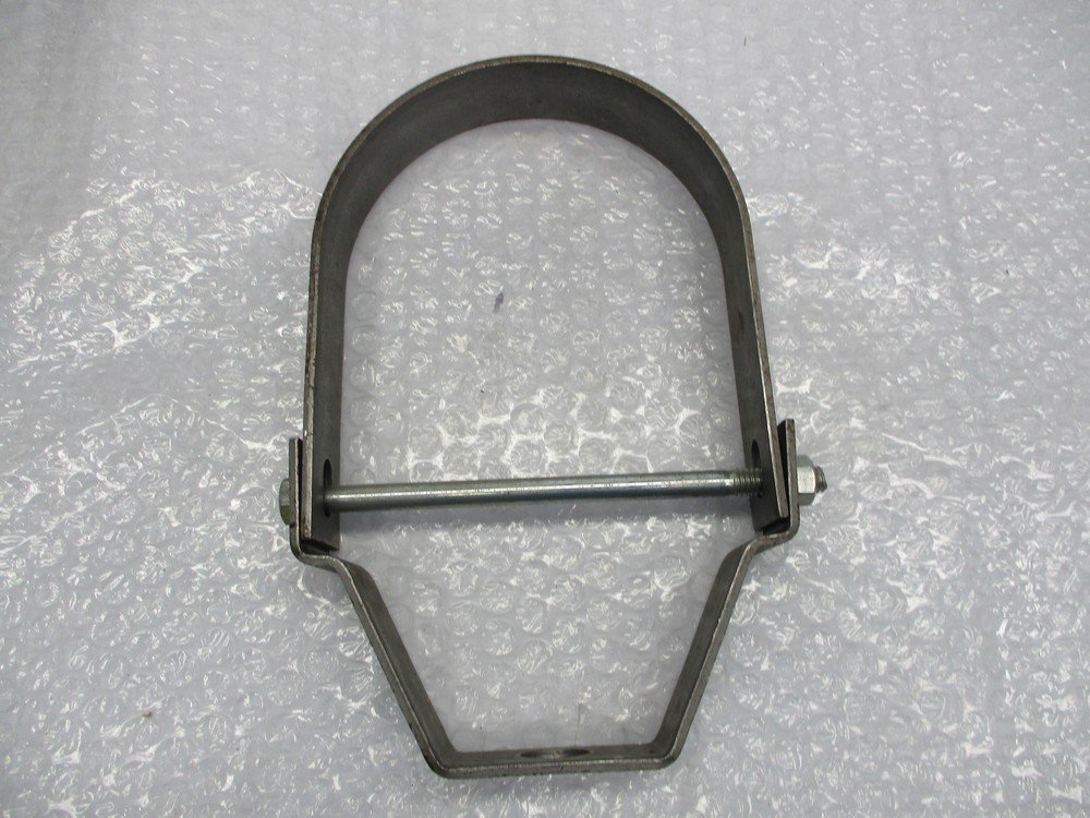 B-LINE B3100-4 PIPE CLAMP CLEVIS HANGER UNMP
