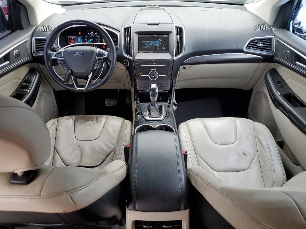 EDGE 2015 Glove Box 4559343