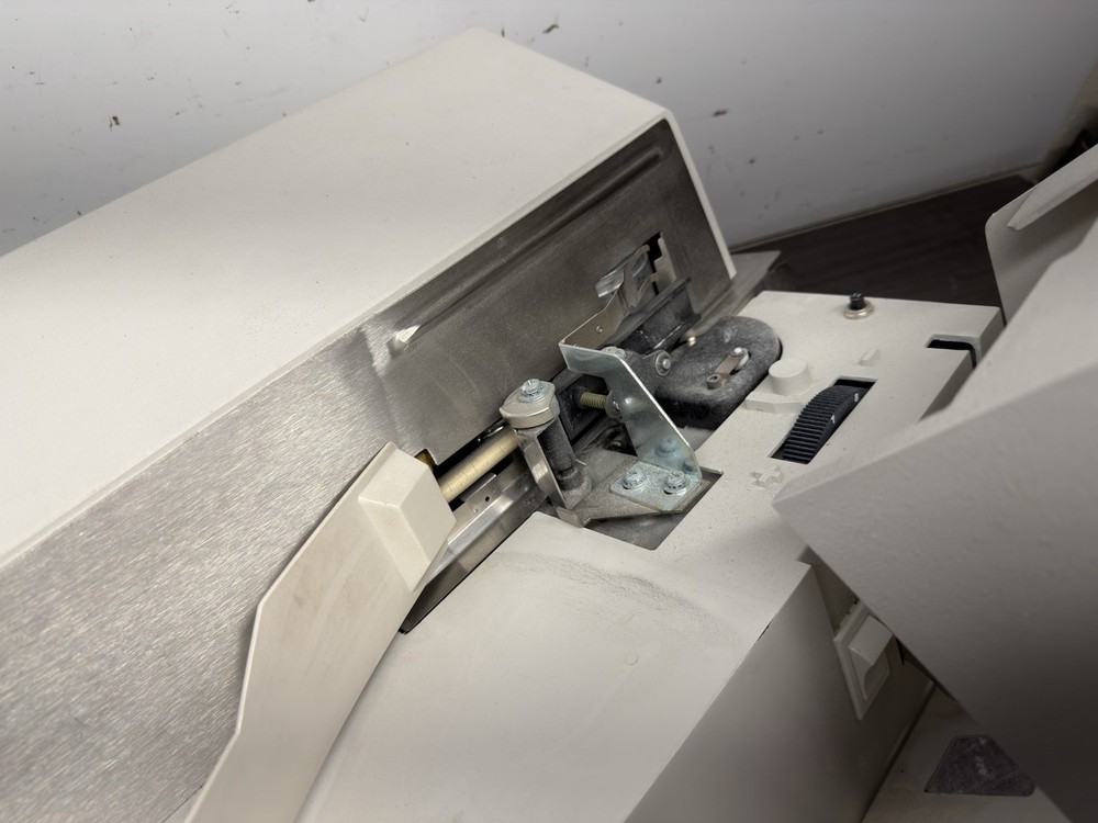 Pitney Bowes 1225 Letter Opener - A778