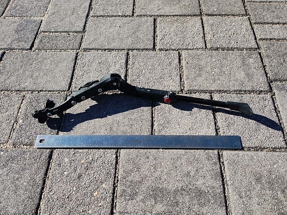 Adjustable Kickstand --- Rear Side Kickstand