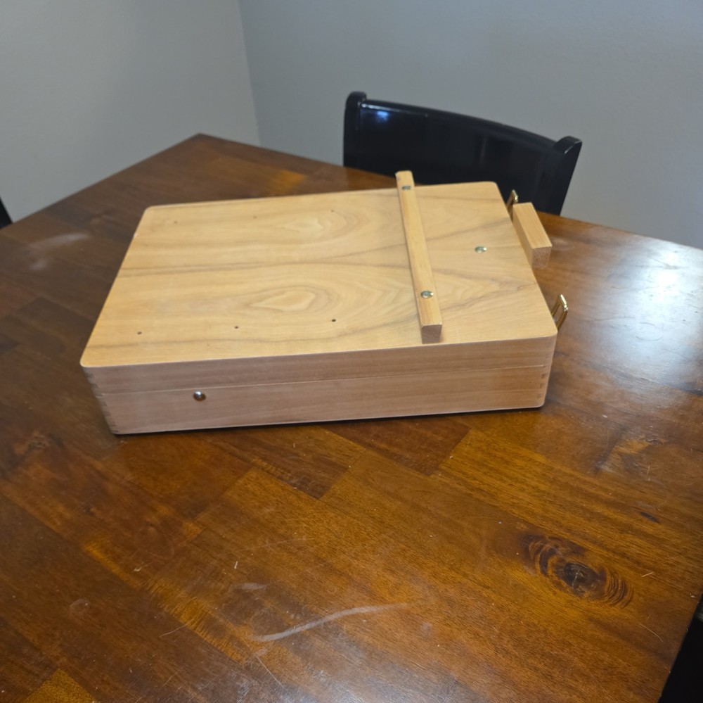 Wooden Folding Easel Pull Out Tray With Handle Latching
