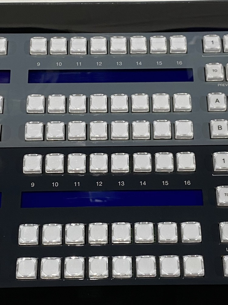 Newtek TriCaster TC1 2-Stripe Control Panel
