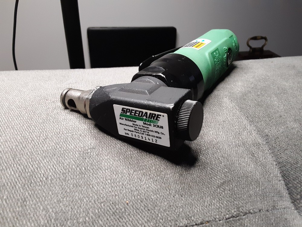 Dayton Speedaire Air Nibbler #3CRJ8 Under Trigger