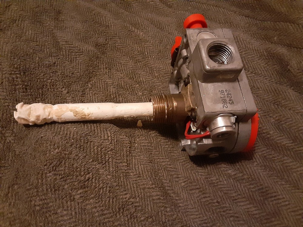 Robert Shaw Water Heater Gas Valve 66-136-308 | R110RTSP