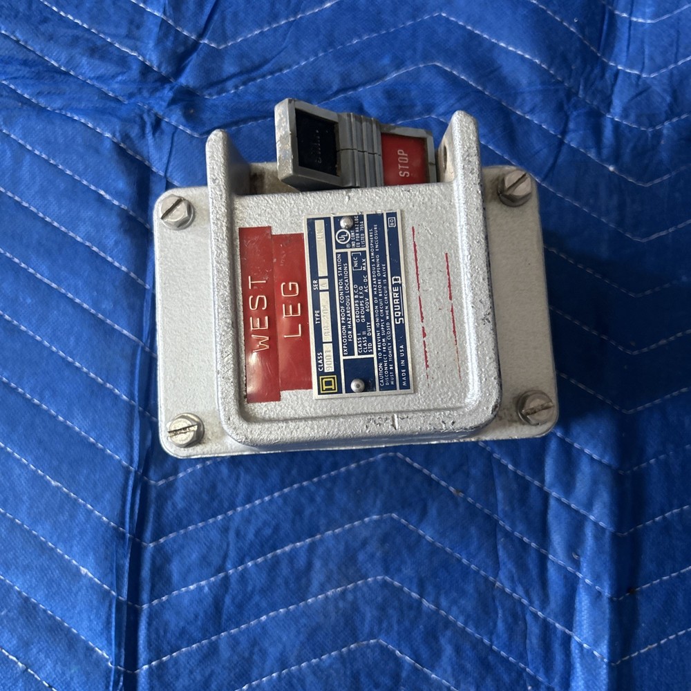 Square D 9001BR series explosion-proof control station.
