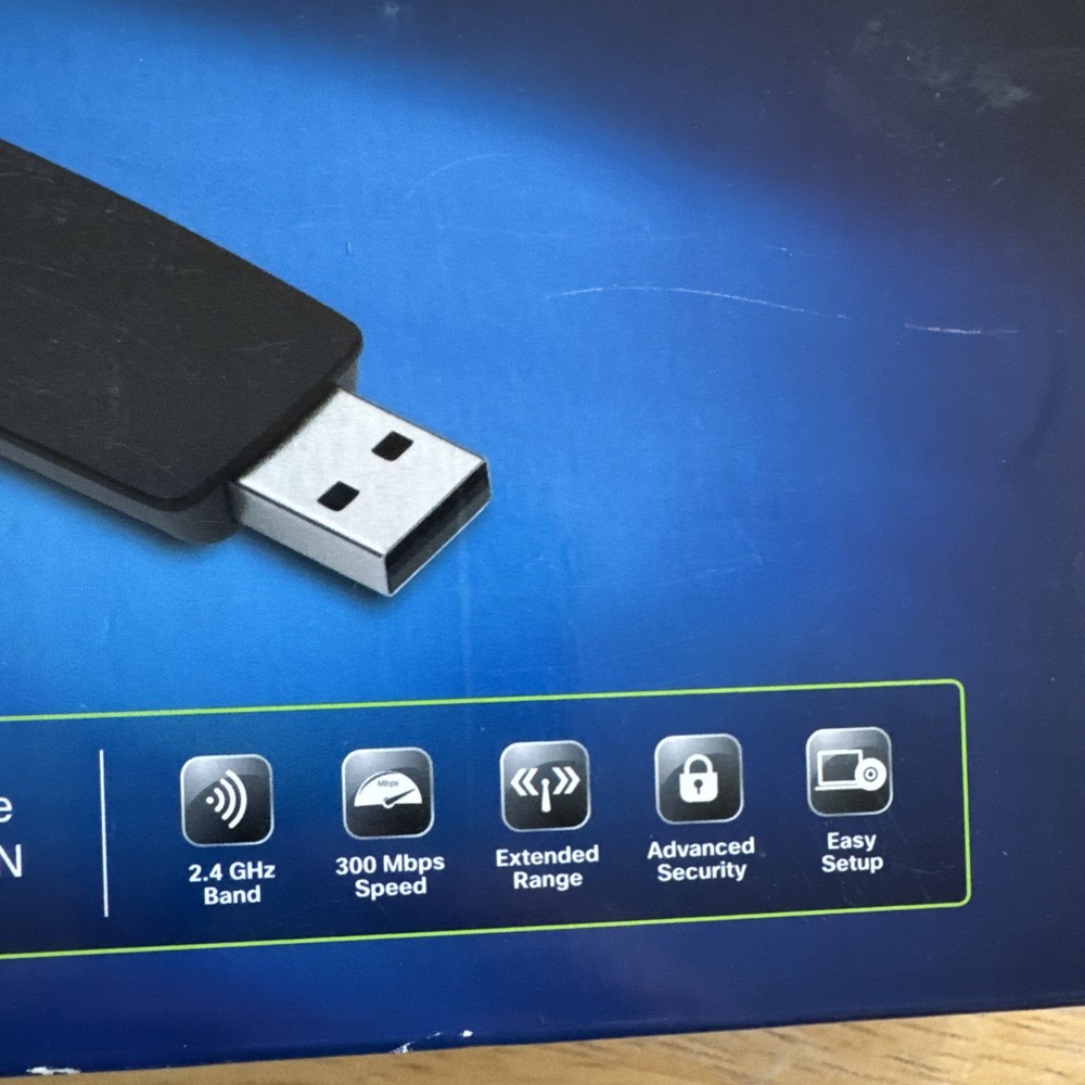 Cisco Linksys AE1200 High Performance Wireless-N USB Adapter Open Box CD within