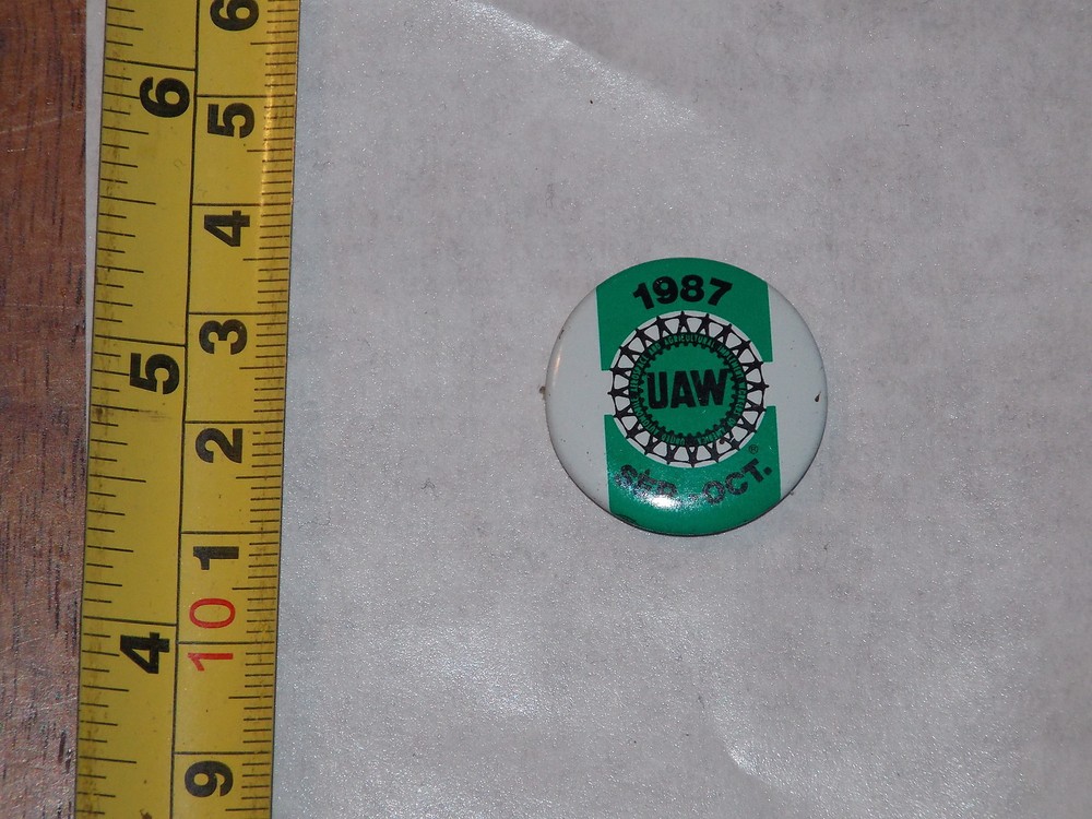 1987 UAW SEPTEMBER - OCTOBER UNION PIN