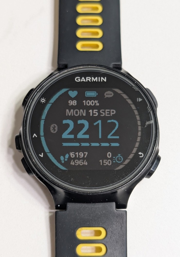 Garmin Forerunner 735xt Tri Bundle - Black/Gray