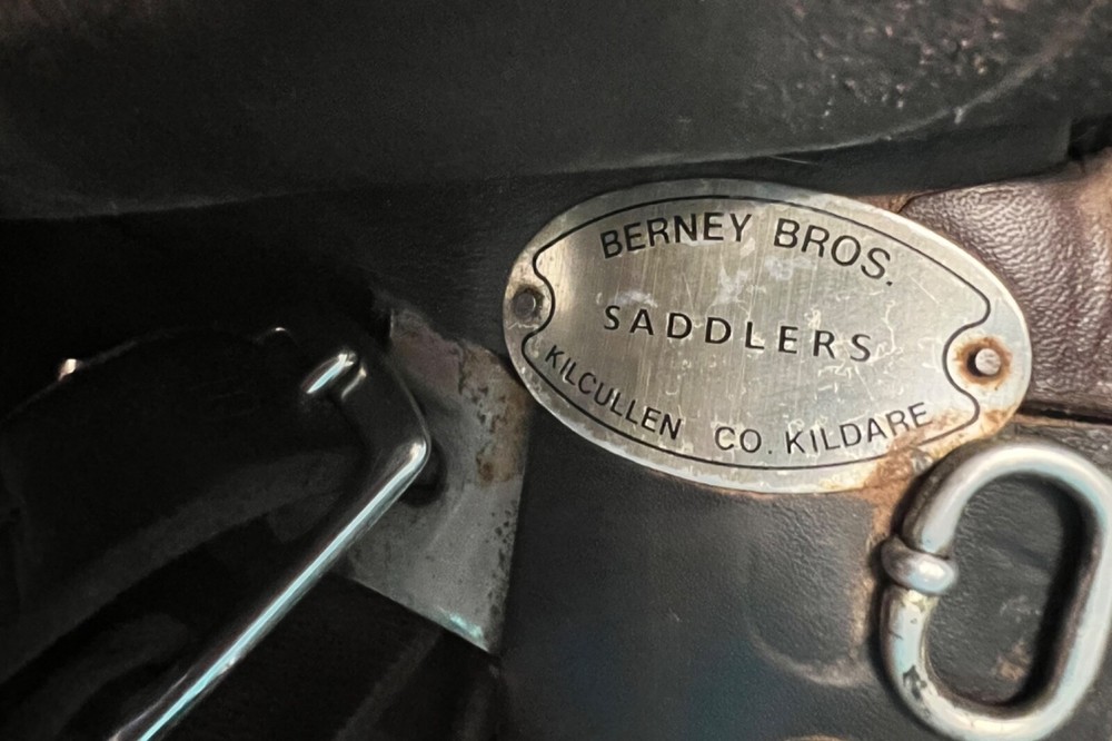 17.5 BERNEY BROS SADDLE