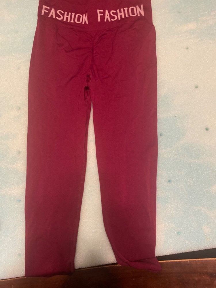 SZ Med burgandy 2 piece set