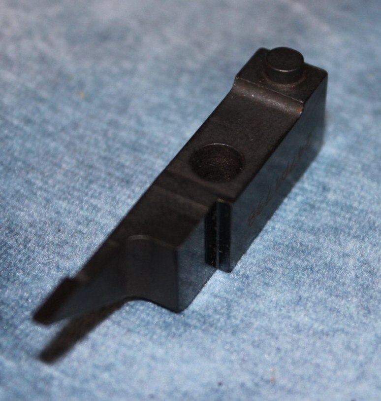 (New) 247A1798 Insert Top Clamp