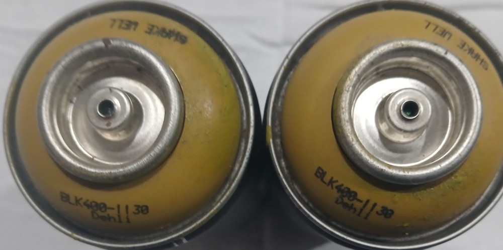 2 Montana Black Cans