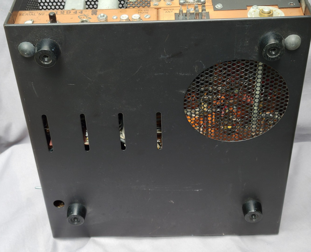 Drake T-4X Ham Radio Transmitter Powers Up, Nothing Else. Details Below