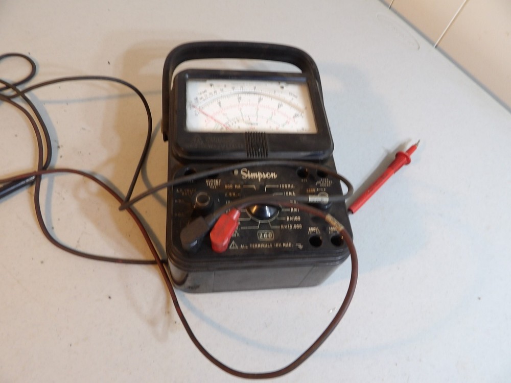 Vintage Simpson Model 260 Volt  ( untested  )