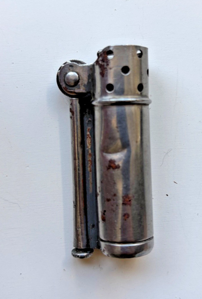 Vintage trench lighter