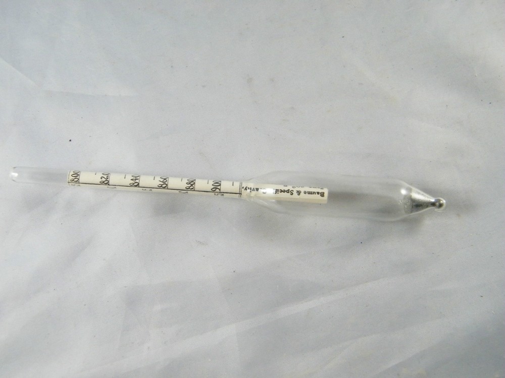 NEW ~ VWR SCIENTIFIC ~ HYDROMETER ~ PART # 34670-140 BAUME & SPECIFIC GRAVITY