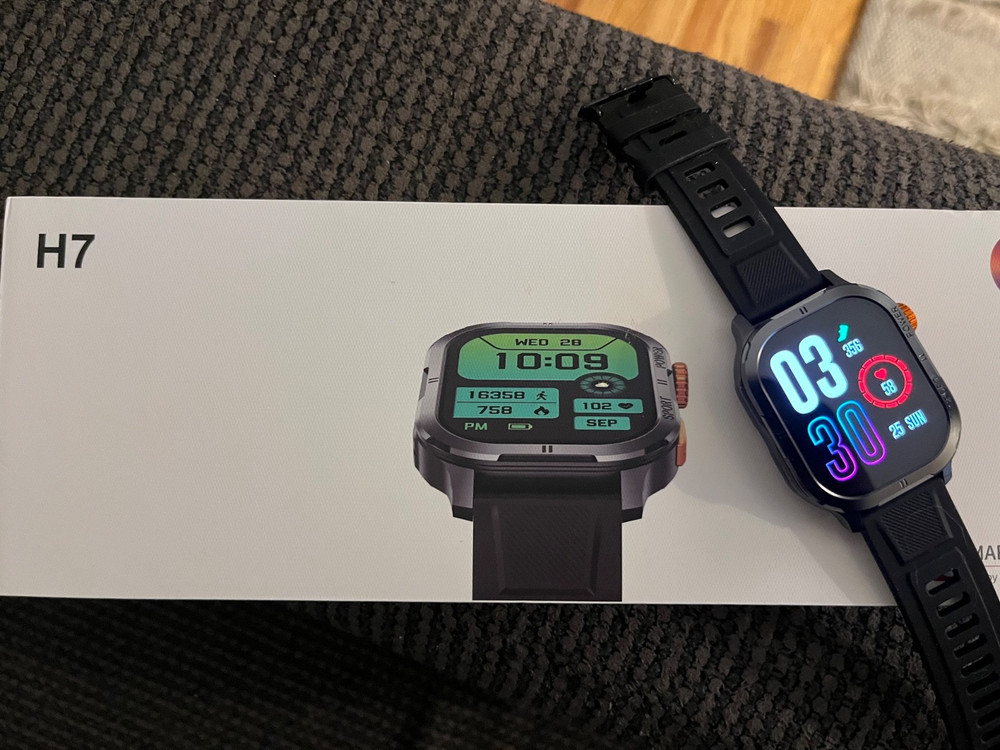 H7 Smartwatch