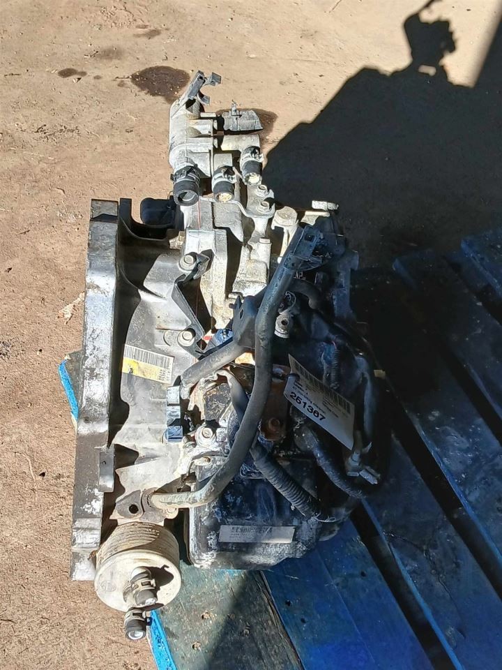 MAXIMA 2004 Fuse Box Cabin 6742