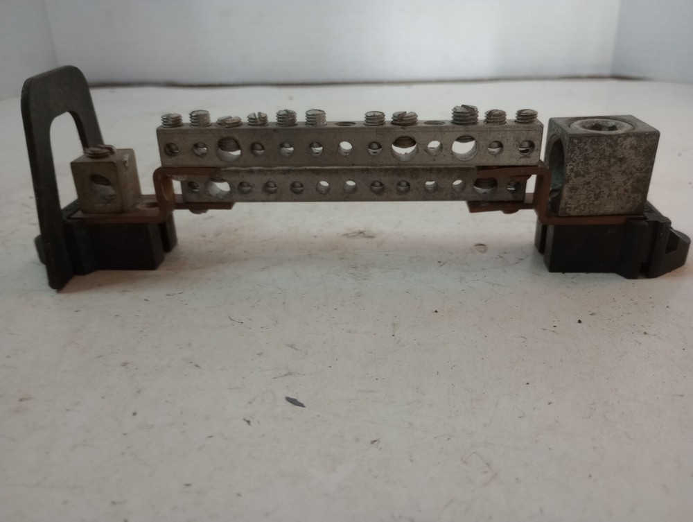 Eaton Neutral Kit 200 Amp Pullout