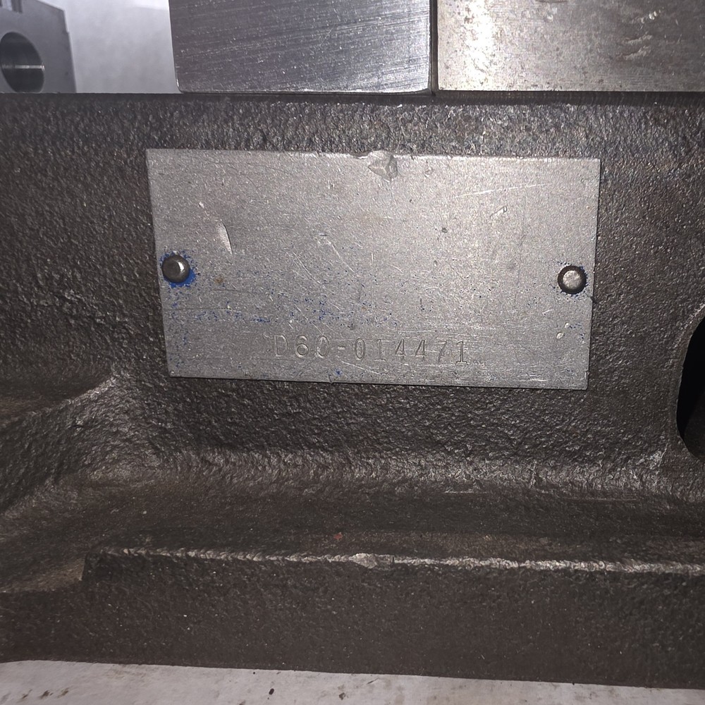 KURT ANGLOCK 6" MILLING MACHINE VISE - NO HANDLE - D-60