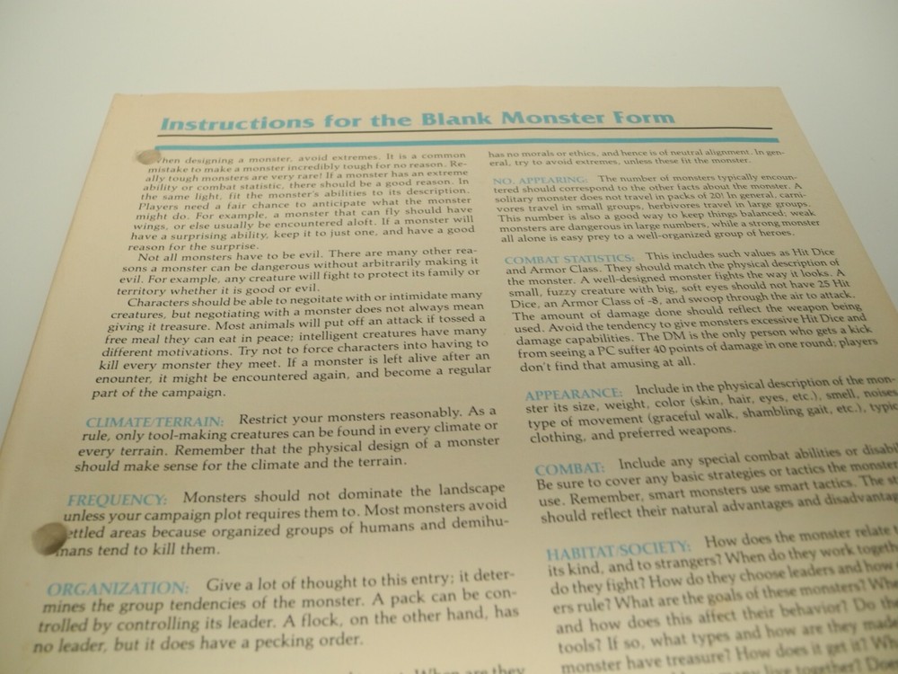 Dungeons & Dragons Dungeon Master Instructions 3 Hole Blank Monster Form Book