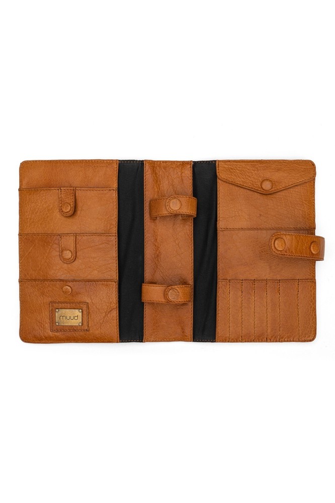 MUUD CARITA needle case