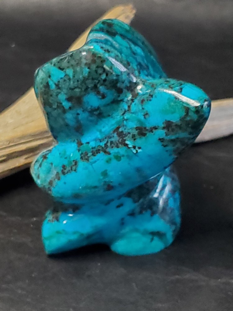 CHRYSOCOLLA Abstract Carving