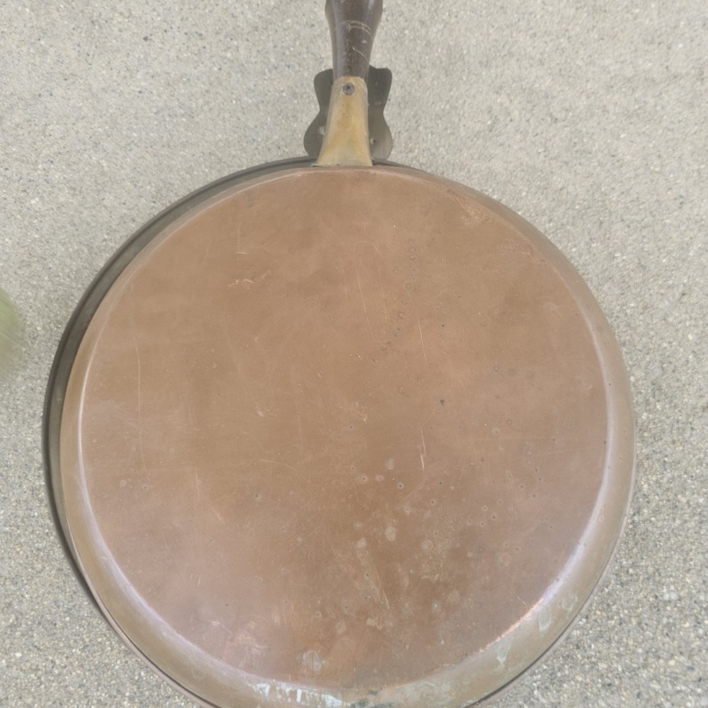 Vintage Bed Warmer.. Possible Copper Pot.
