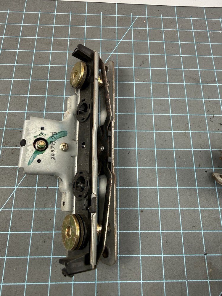 1996-2002 4runner Cruise Control Switch