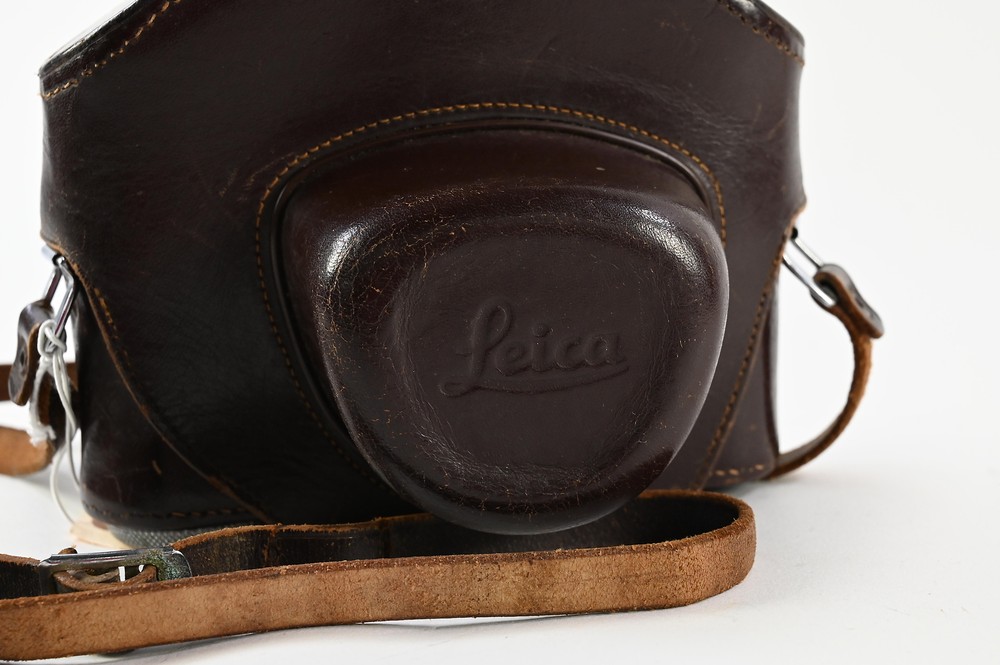 LEICA TALL LEATHER CASE #G295