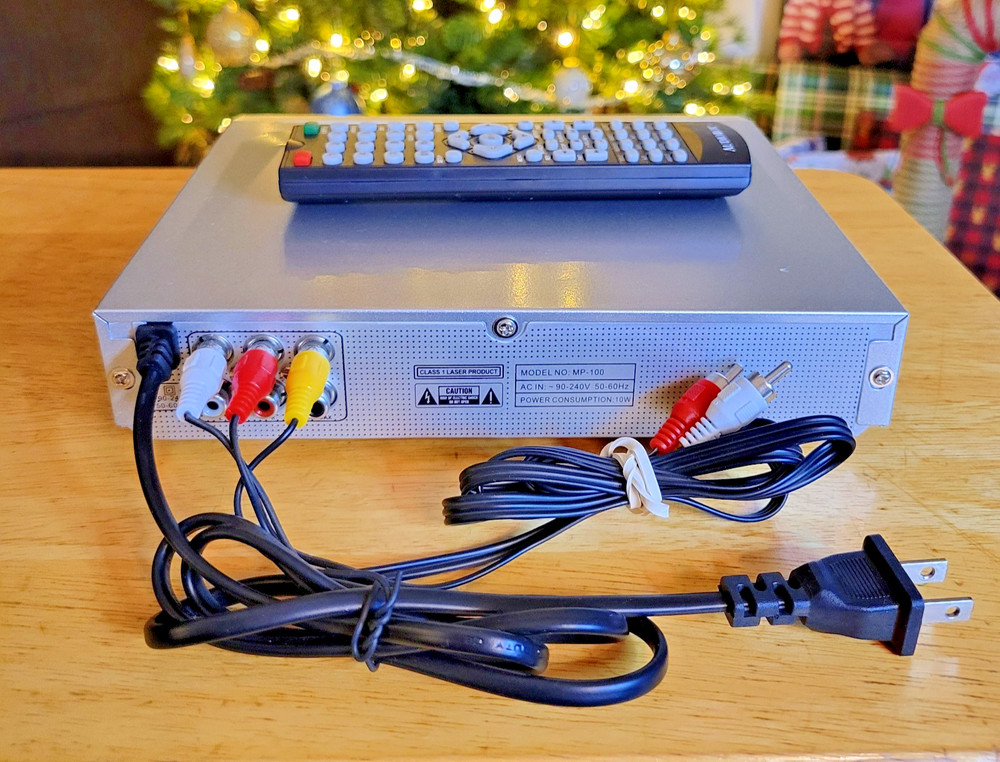 Audiobox MP-100 Silver Multimedia Player w/ Full Function Remote Control Tested