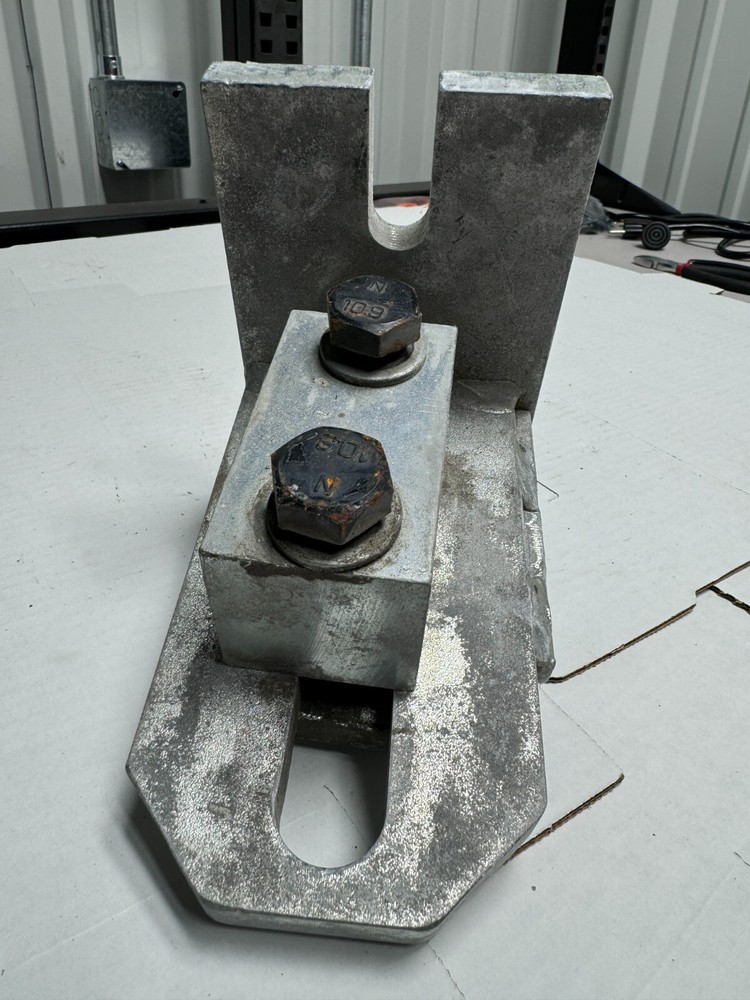 Car-O-Liner C2 Clamp Plate - Used