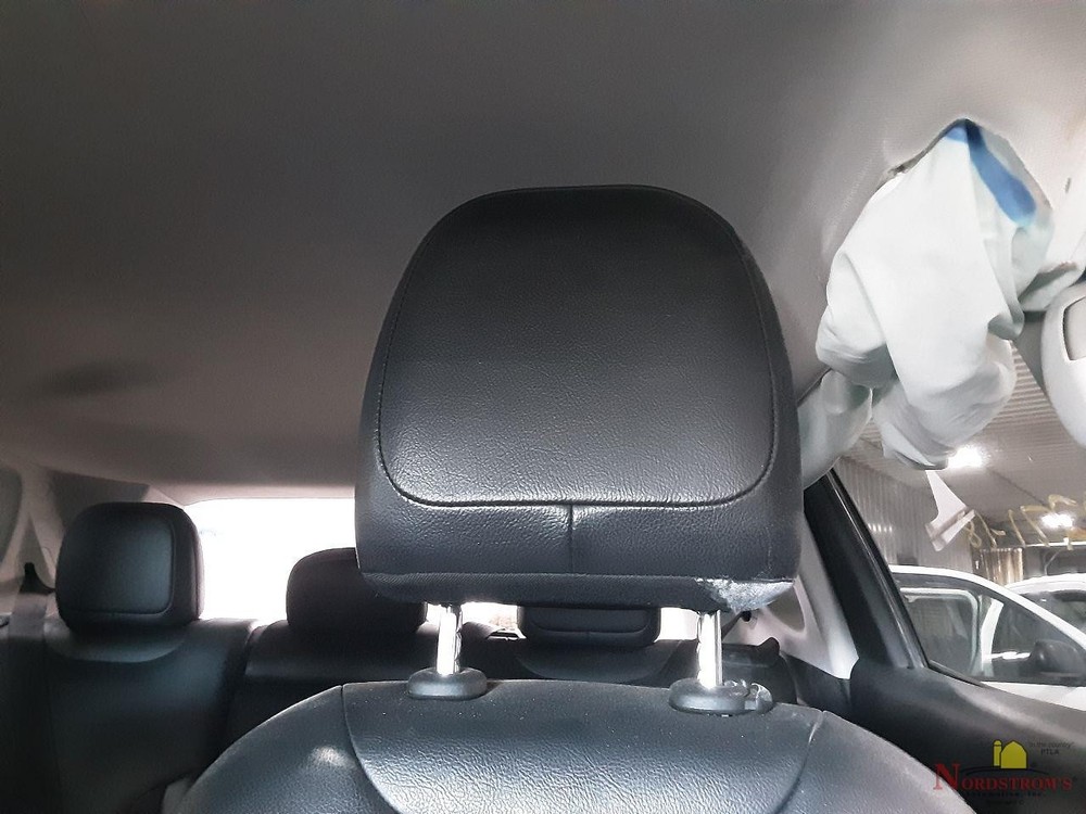 2018 Jeep Compass Driver Front Headrest Only Black Leather