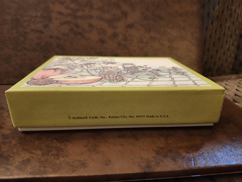 HALLMARK Vintage SCENTED NOTES Fruit & Herbs 1970 Nine Notes & Envelopes