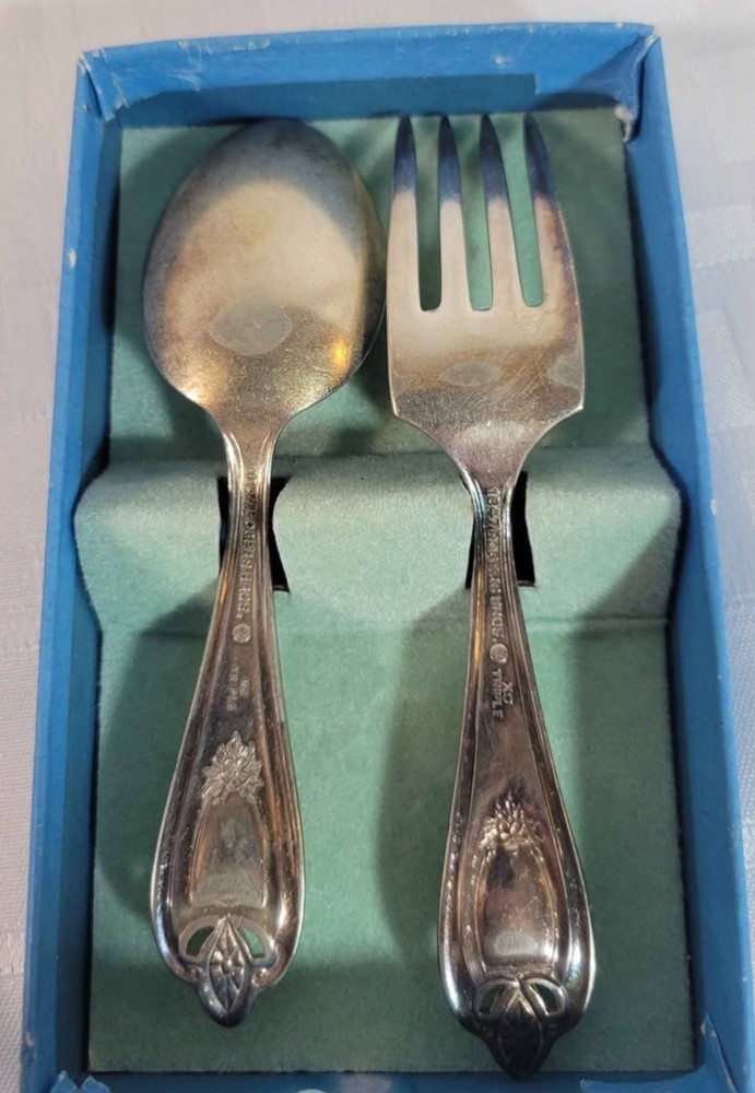 Vintage 1847 Roger's Bros. Spoon & Fork set