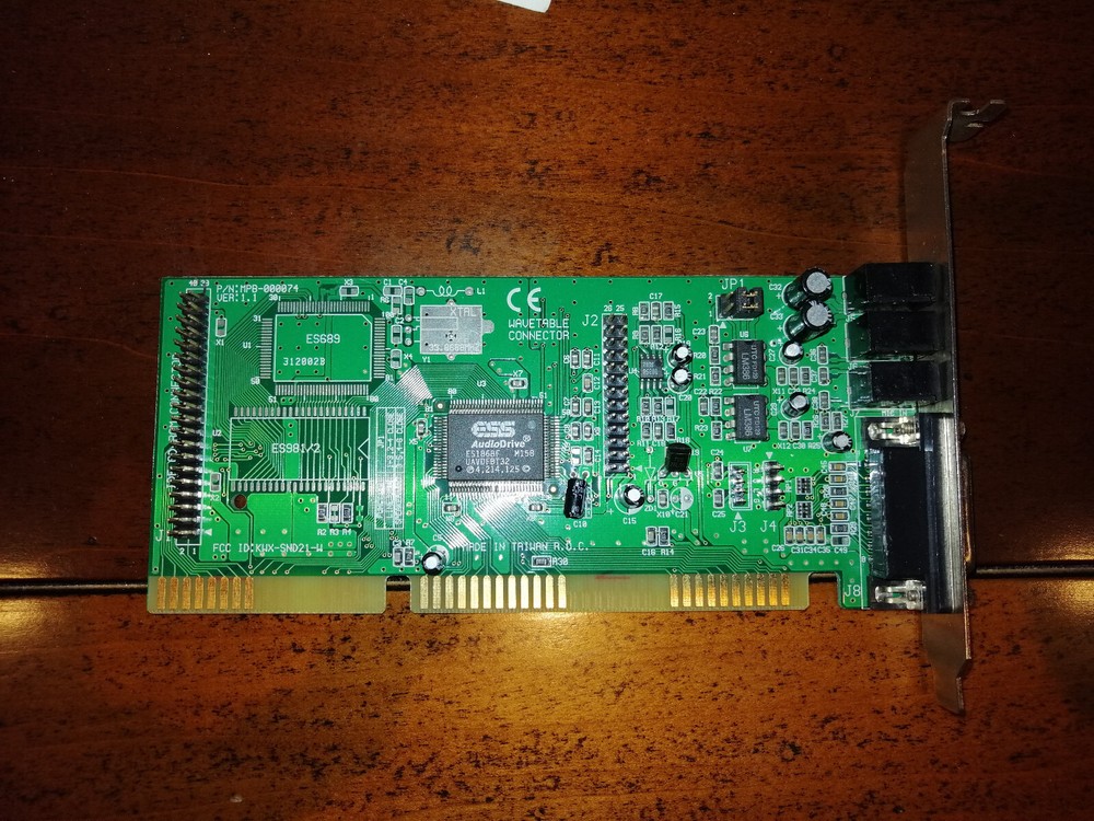 ESS AudioDrive 1868F sound card