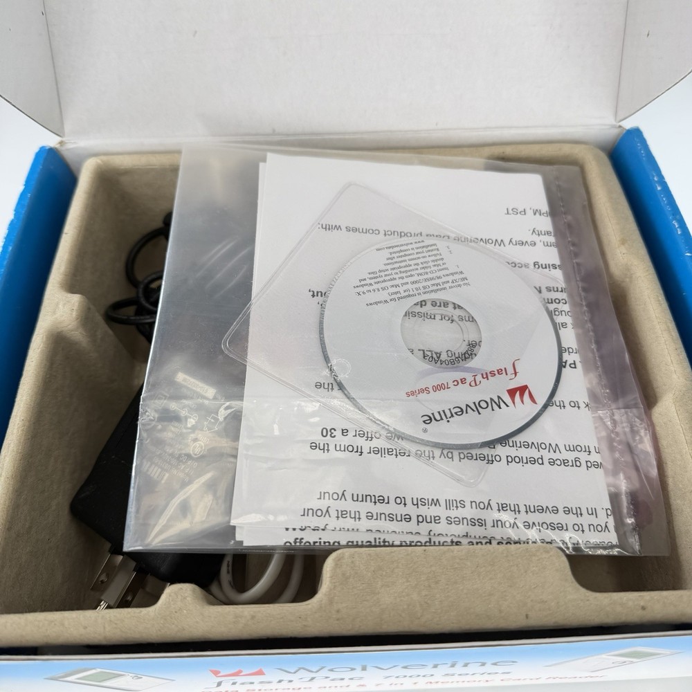 Wolverine FlashPac 7000 Series Data Storage 7 in 1 Memory Card Reader