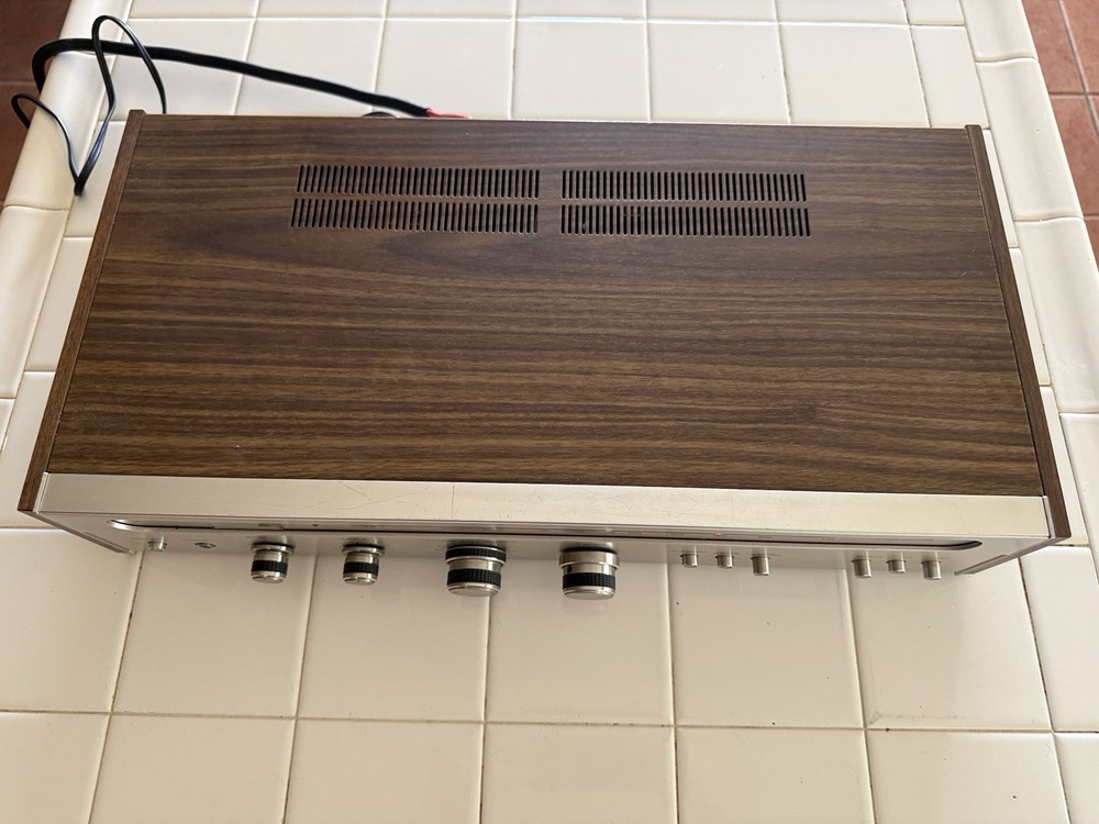 Akai AA-810 Wood Sides.