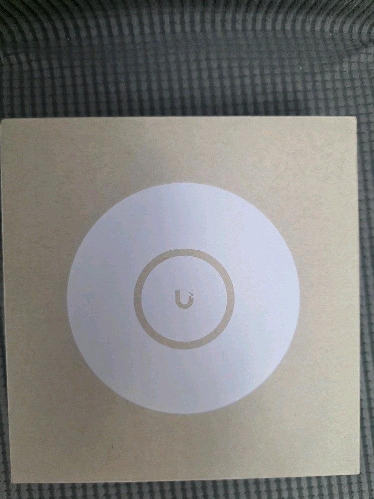 Ubiquiti U6+ Wireless Access Point