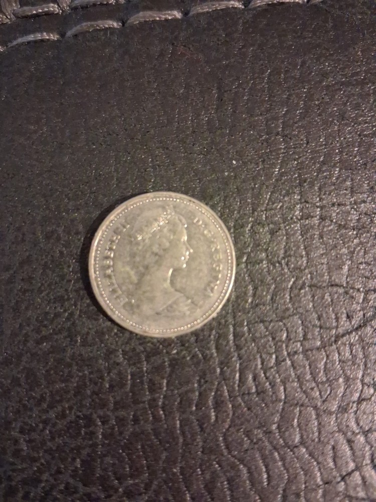 1981 Elizabeth II 5 Cents Canada