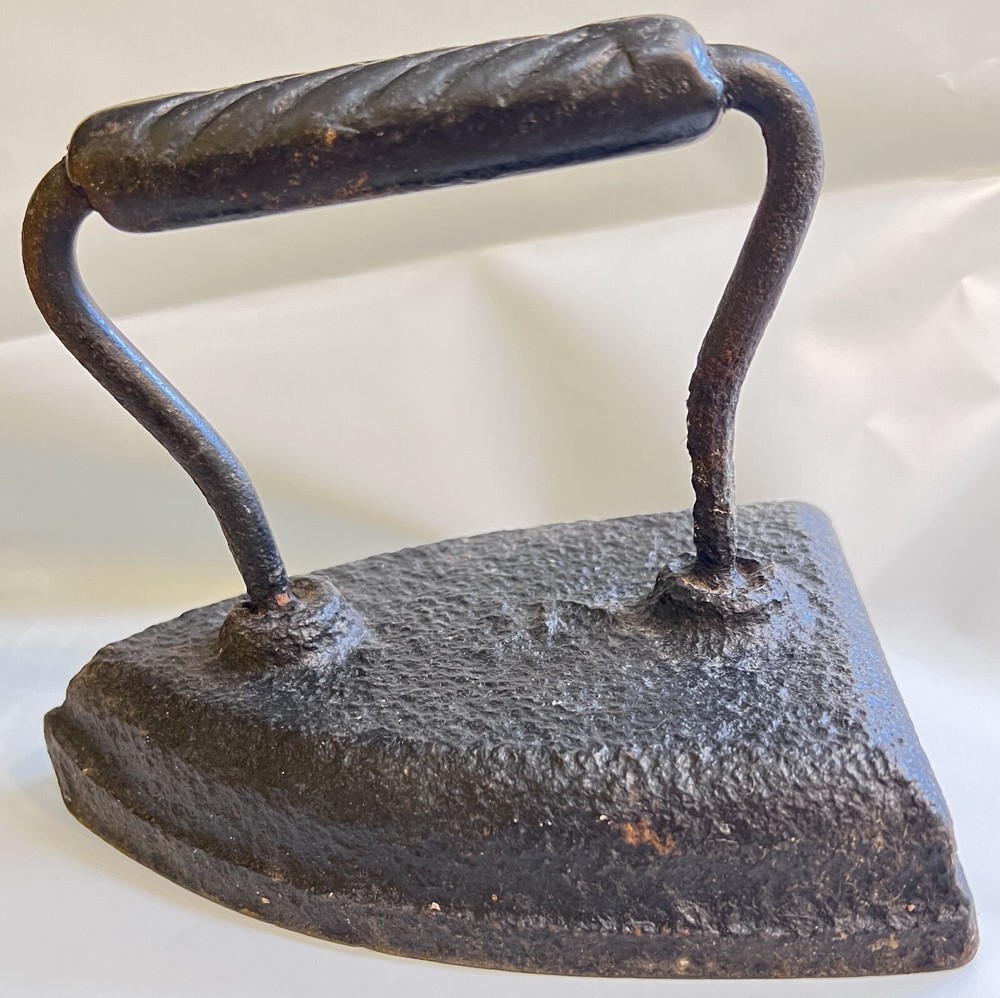 Antique Cast Iron Number 7 Iron