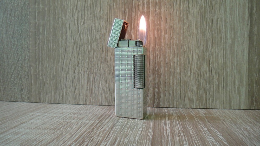 RARE VINTAGE DUNHILL ROLLAGAS LIGHTER SILVER PLATED