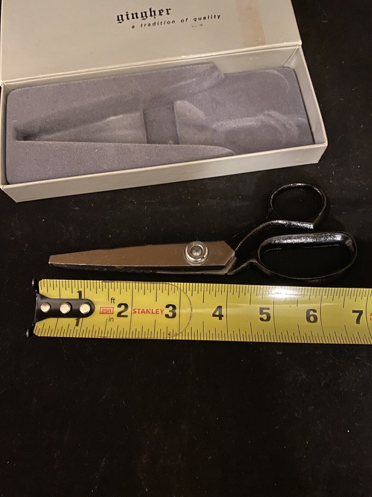 Vintage GINGHER Pinking Shears Scissors In Original Box Sewing Tool