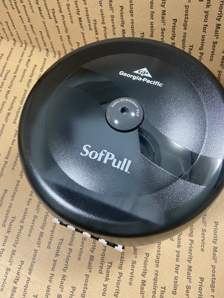 GEORGIA-PACIFIC SOFTPULL DISPENSER