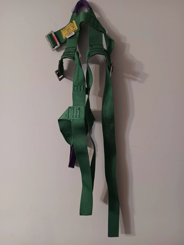 Headwall EZ Universal Seat Style Harness