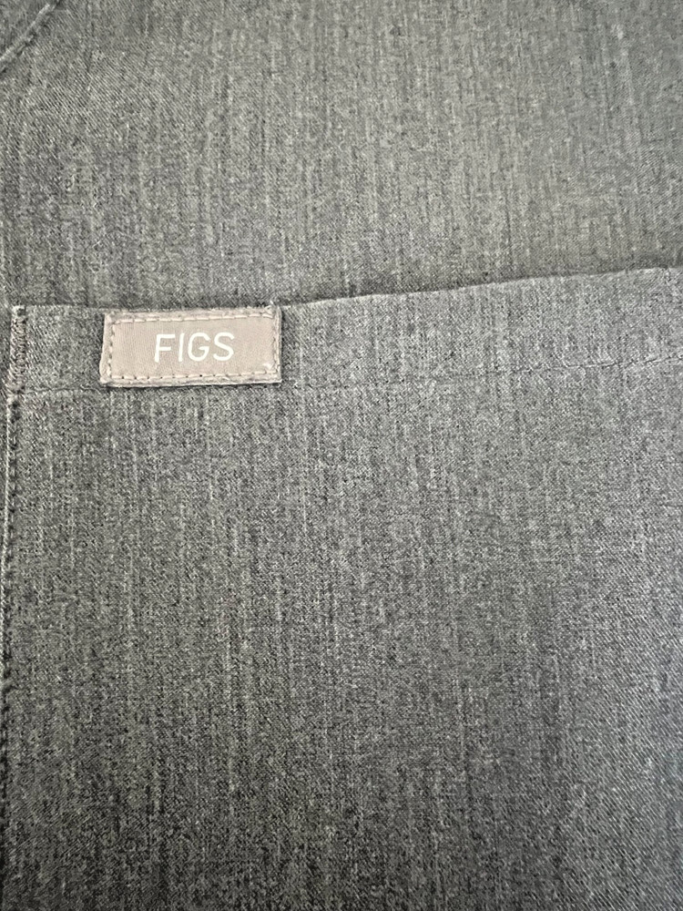 FIGS Technical Collection Uniform Scrubs Top Small Women's Single Front Pocket